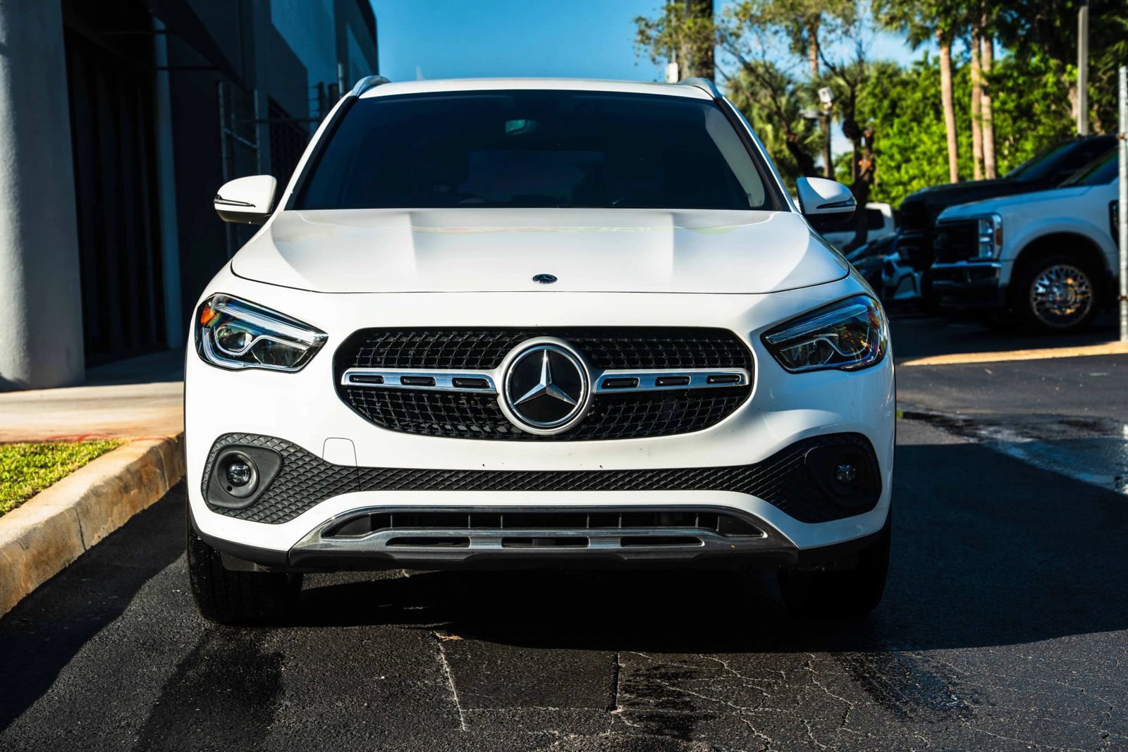 Used 2022 Mercedes-Benz GLA 250 4MATIC w/ Premium Package video 2