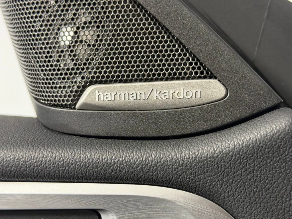 Used 2023 BMW i4 eDrive40 w/ Premium Package image 15