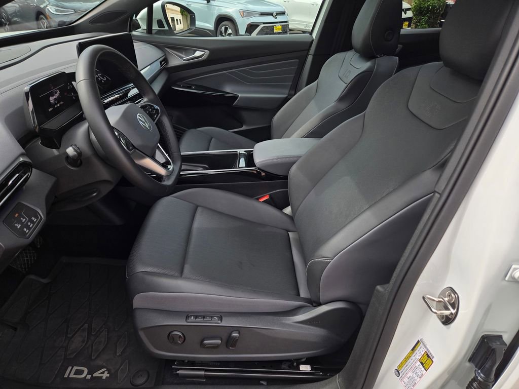 Certified 2023 Volkswagen ID.4 Pro S Plus AWD/4WD image 18