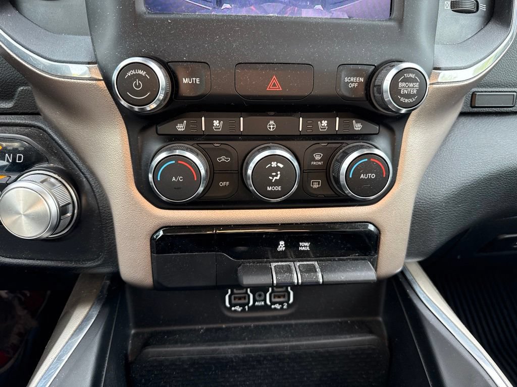 Used 2021 RAM 1500 Laramie AWD/4WD image 14