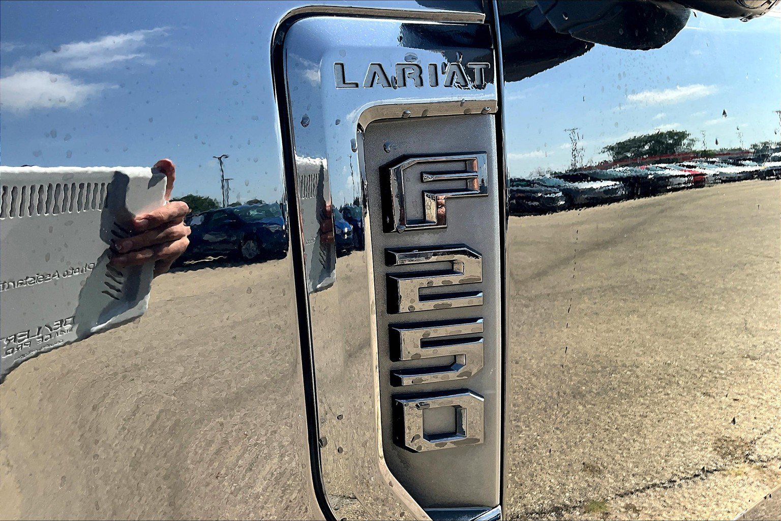 Used 2022 Ford F250 Lariat w/ Tremor Off-Road Package image 8