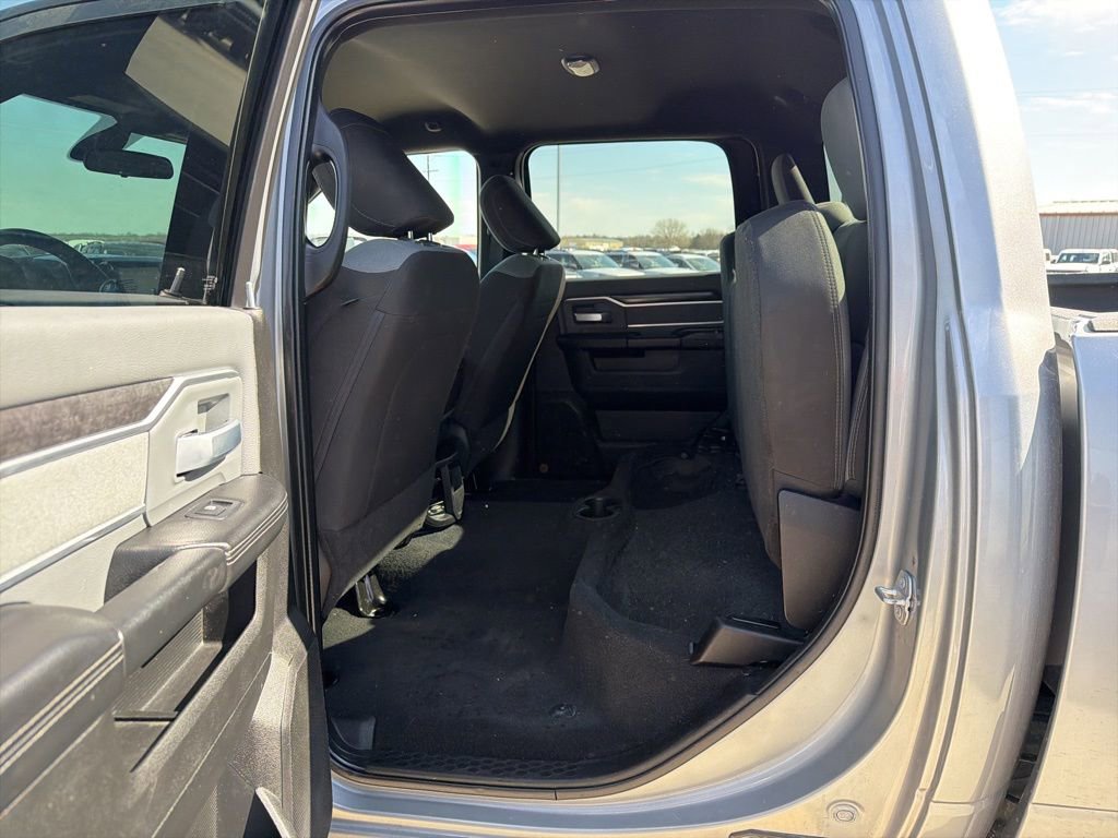 Used 2022 RAM 2500 Big Horn AWD/4WD image 27