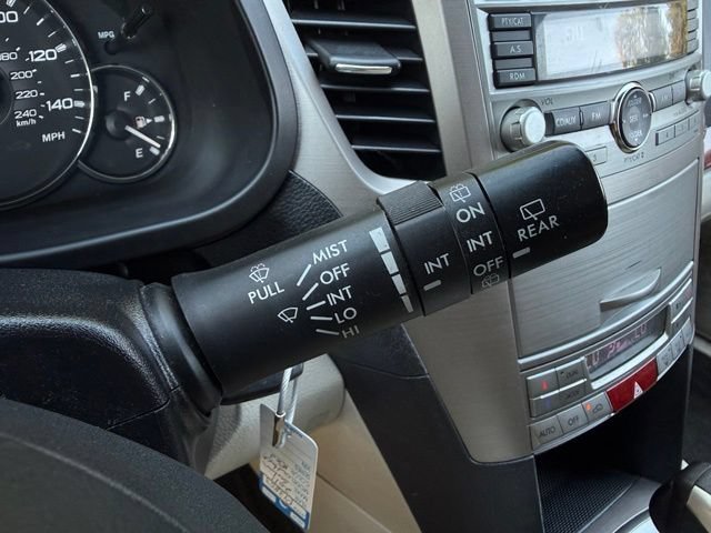 Used 2011 Subaru Outback 2.5i Limited AWD/4WD image 26