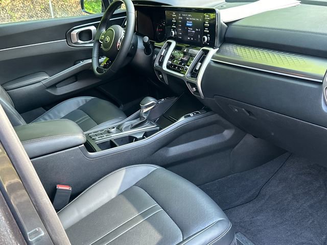 Used 2021 Kia Sorento S image 27