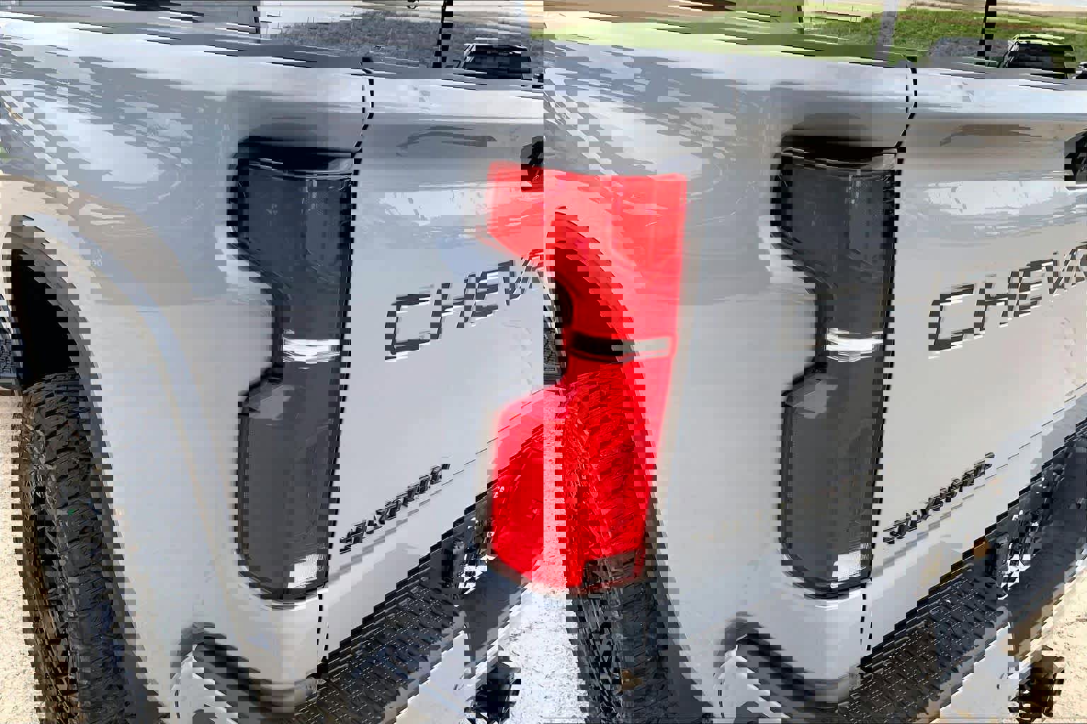 Used 2024 Chevrolet Silverado 2500 LT w/ Z71 Sport Edition AWD/4WD image 28