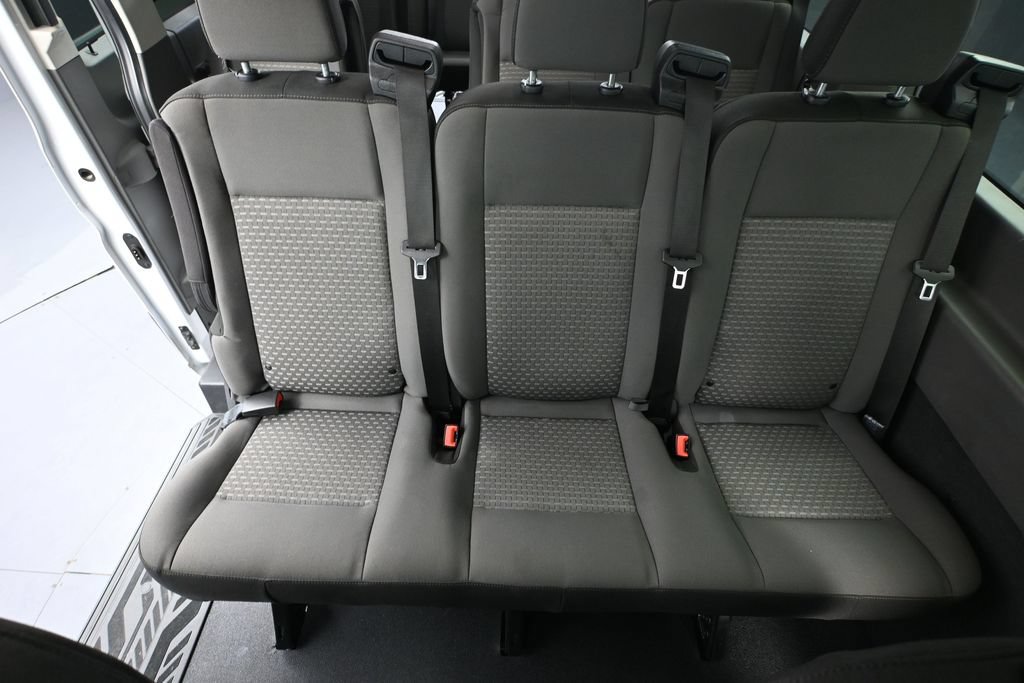 Used 2022 Ford Transit 350 XLT RWD image 25