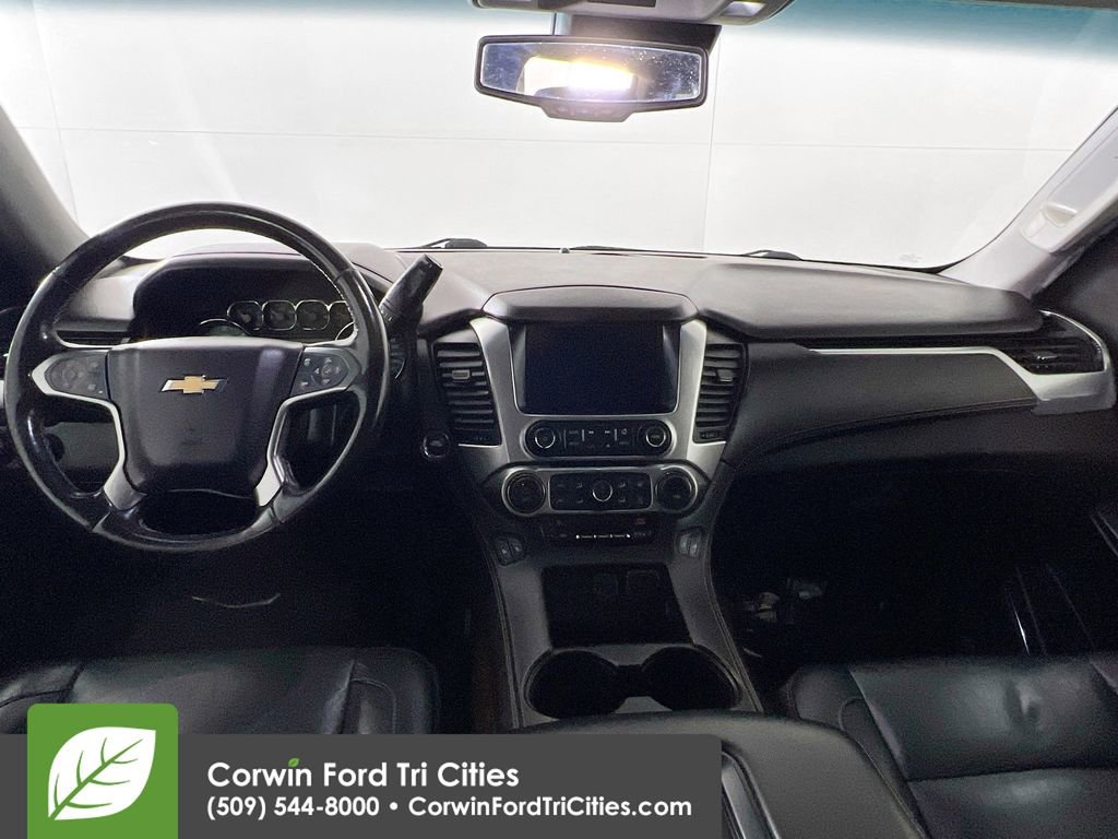 Used 2019 Chevrolet Suburban LT image 7