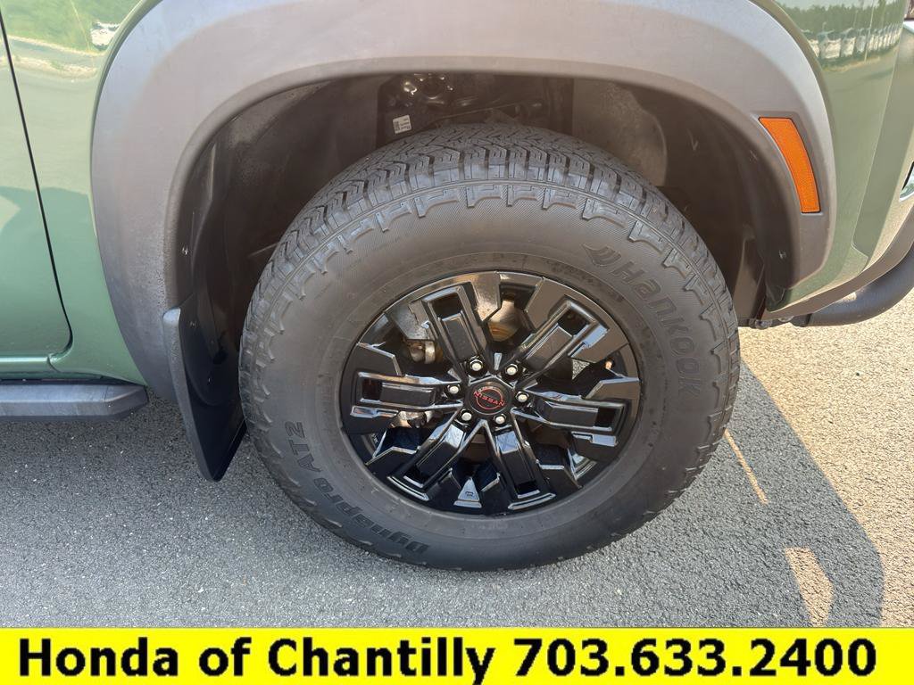 Used 2022 Nissan Frontier PRO-4X w/ Technology Package AWD/4WD image 27