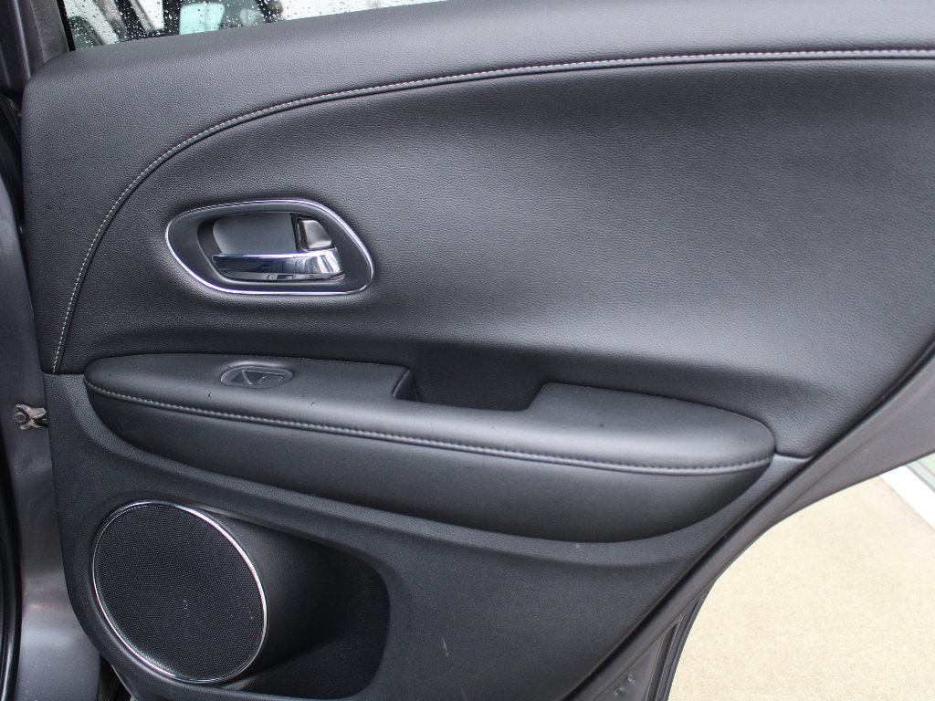 Used 2022 Honda HR-V EX-L image 28