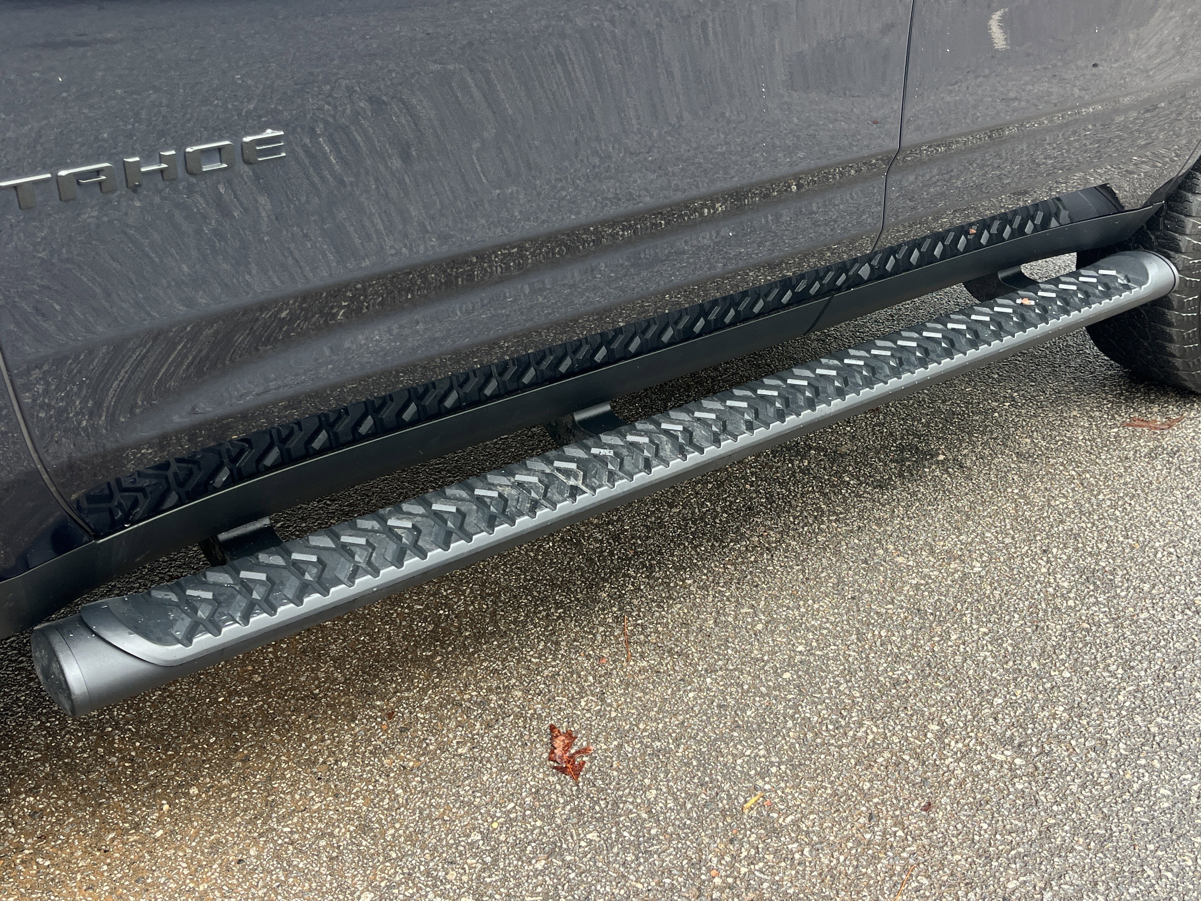 Used 2021 Chevrolet Tahoe Z71 w/ Z71 Off-Road Package image 34