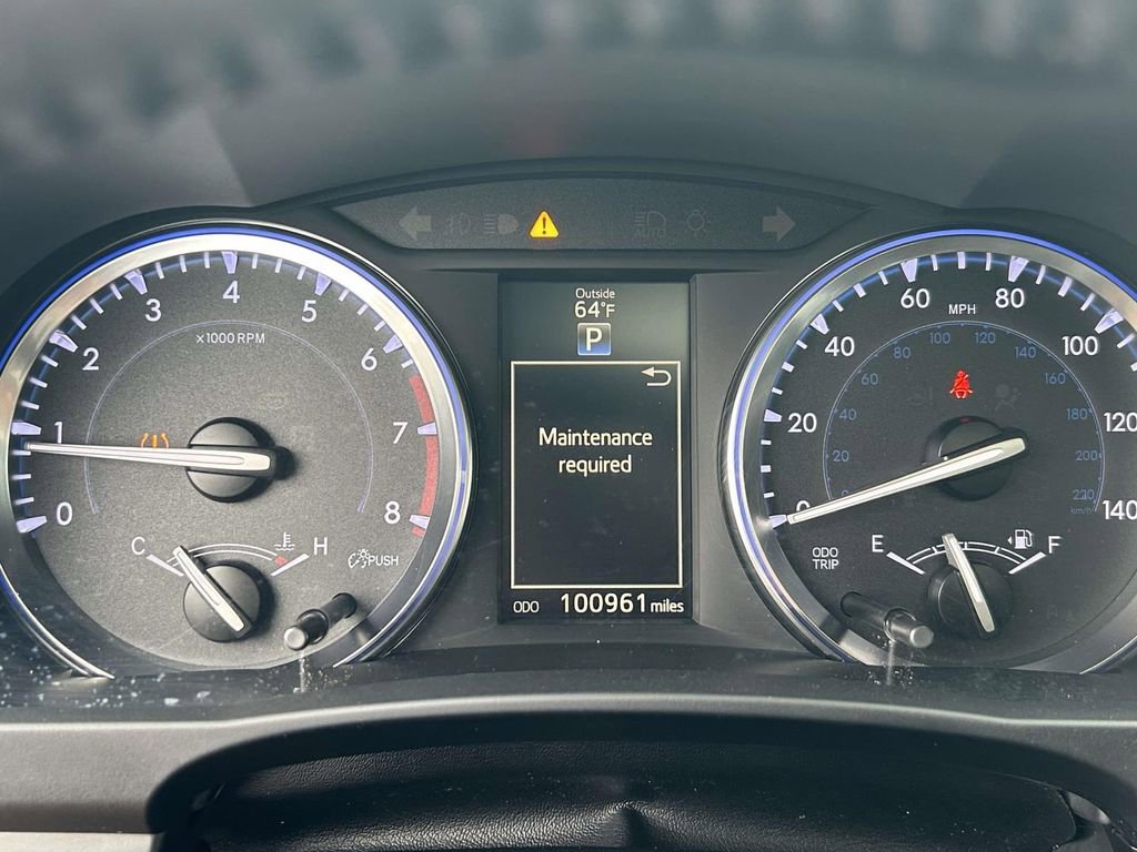 Used 2015 Toyota Highlander XLE image 27