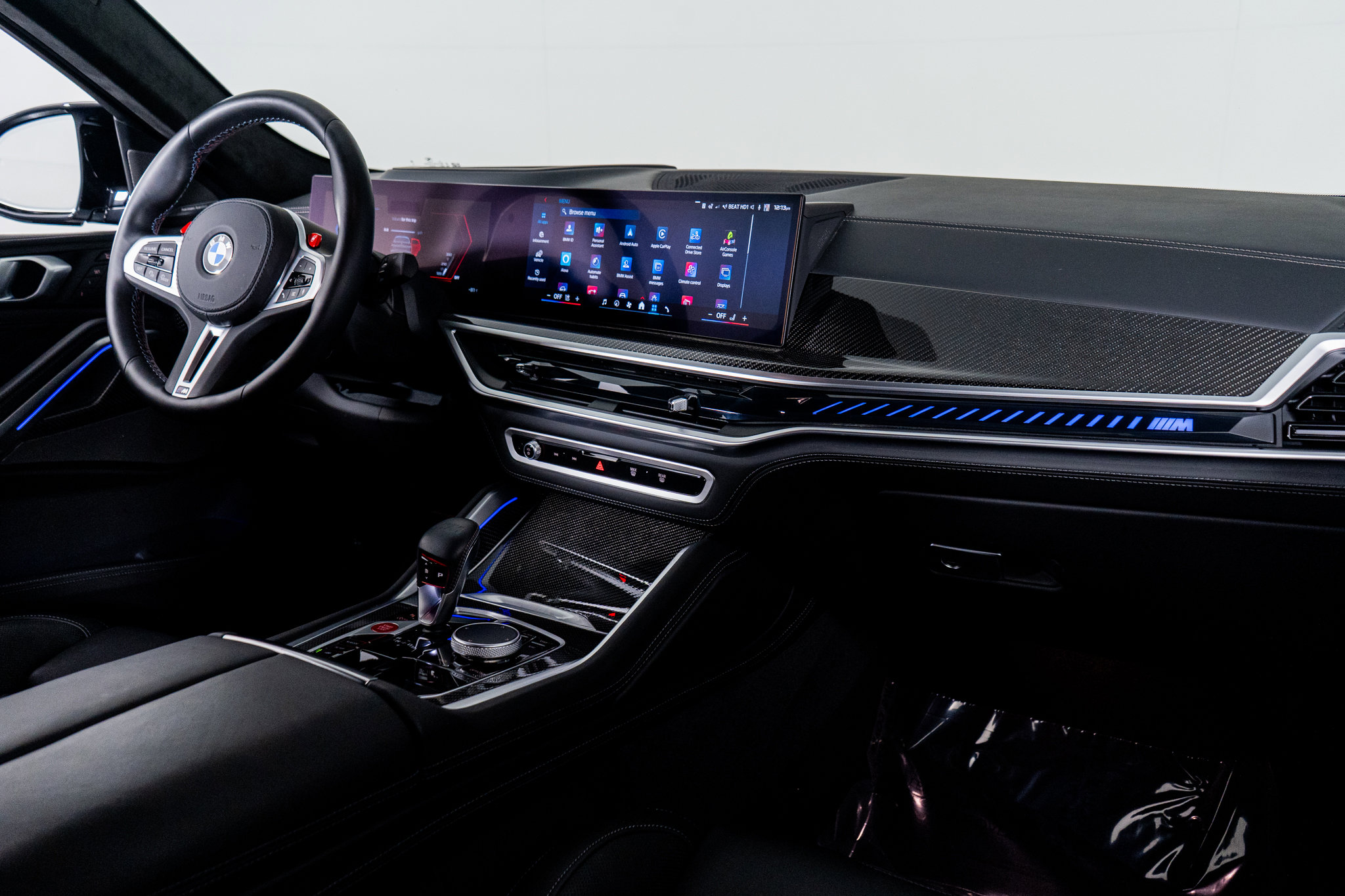 Used 2025 BMW X6 M Competition w/ Executive Package image 50