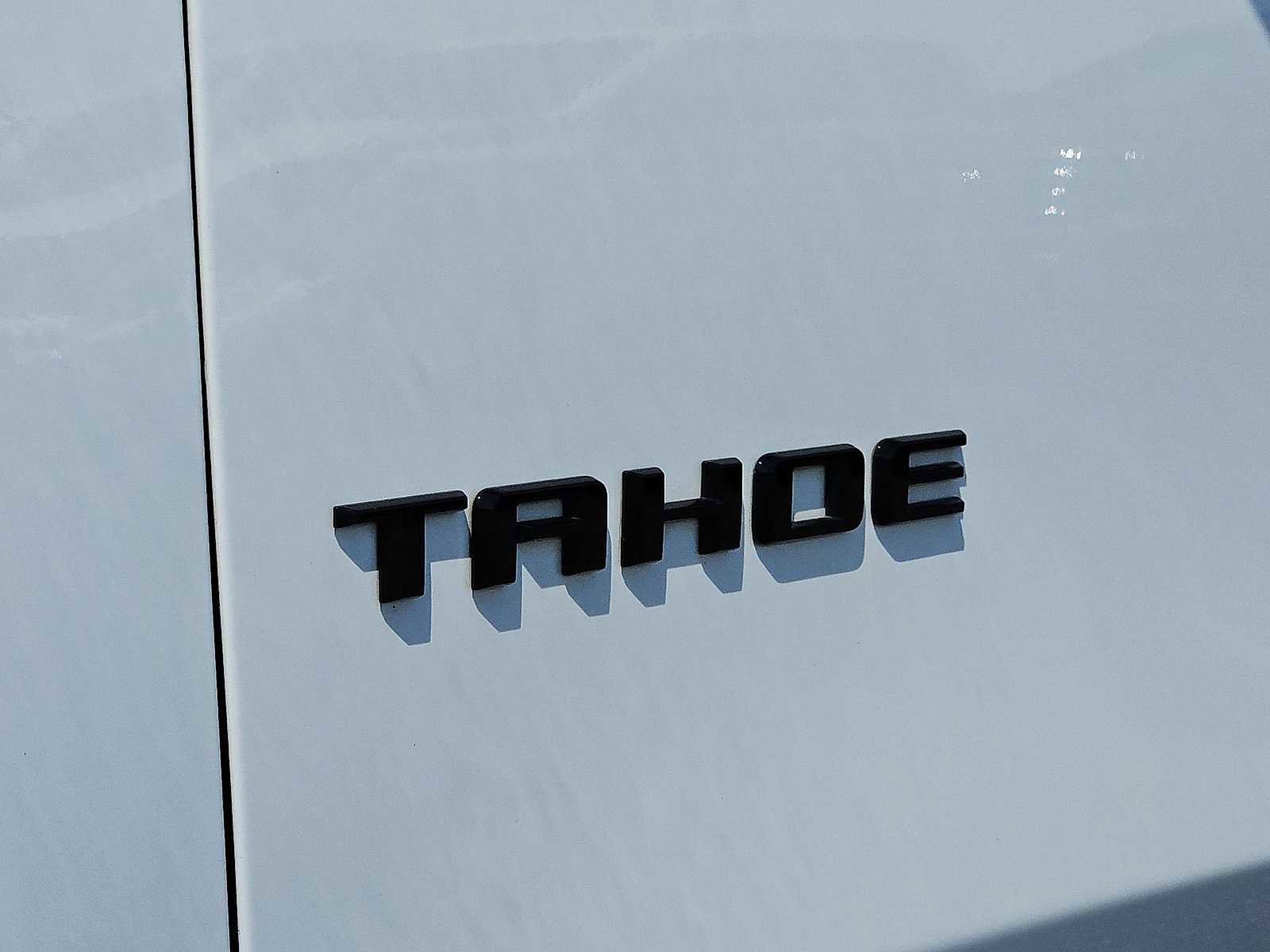 Certified 2023 Chevrolet Tahoe Z71 w/ Luxury Package image 37