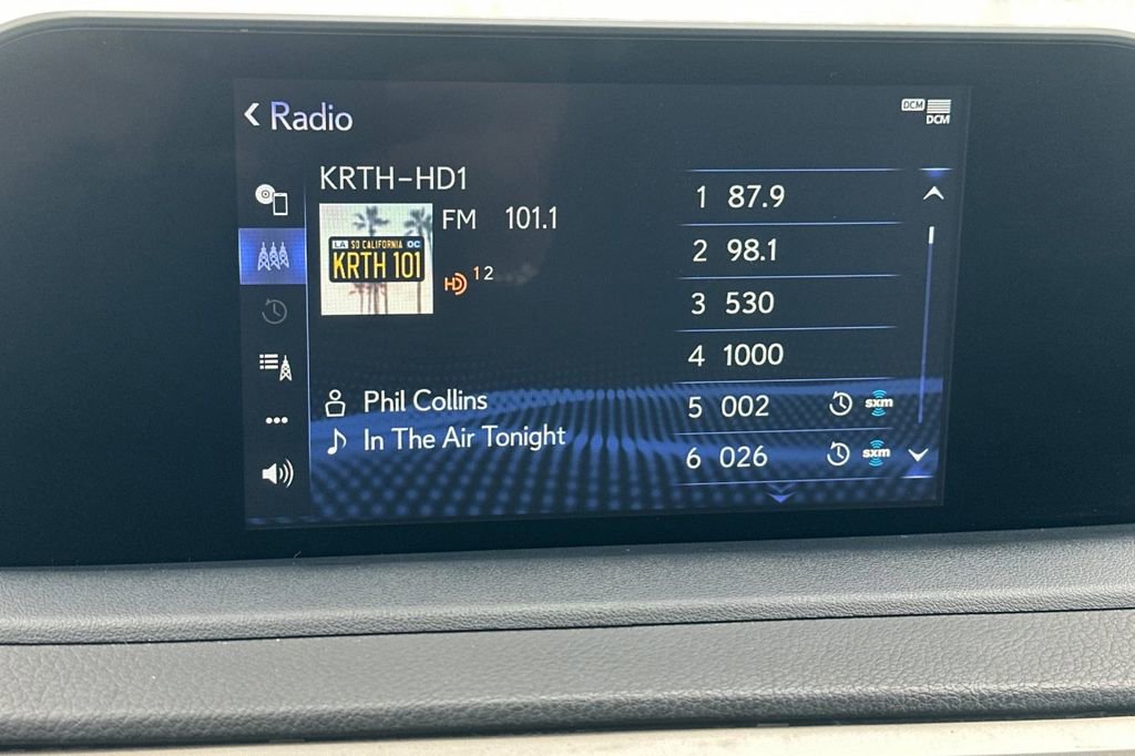 Certified 2021 Lexus RX 450h AWD w/ Premium Package image 18