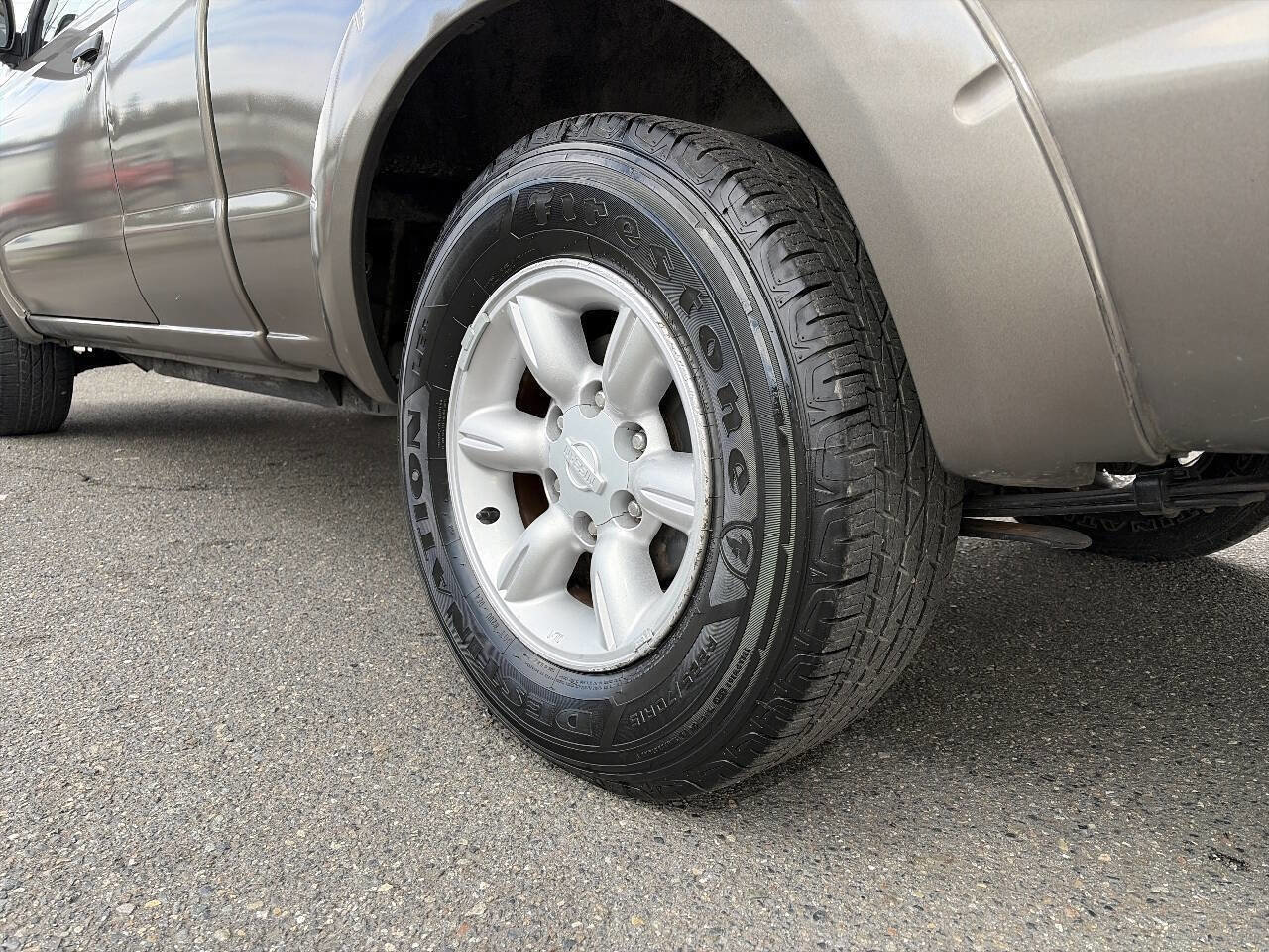 Used 2004 Nissan Frontier XE w/ (VTP) Value Truck Pkg image 4