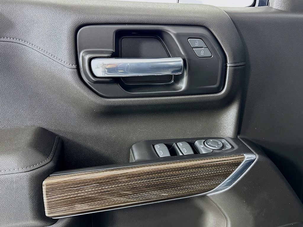 Used 2022 Chevrolet Silverado 1500 RST image 17