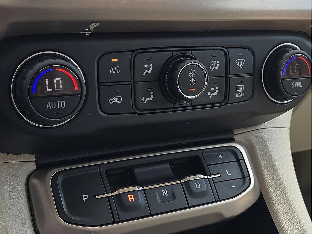 Used 2020 GMC Acadia Denali FWD image 17