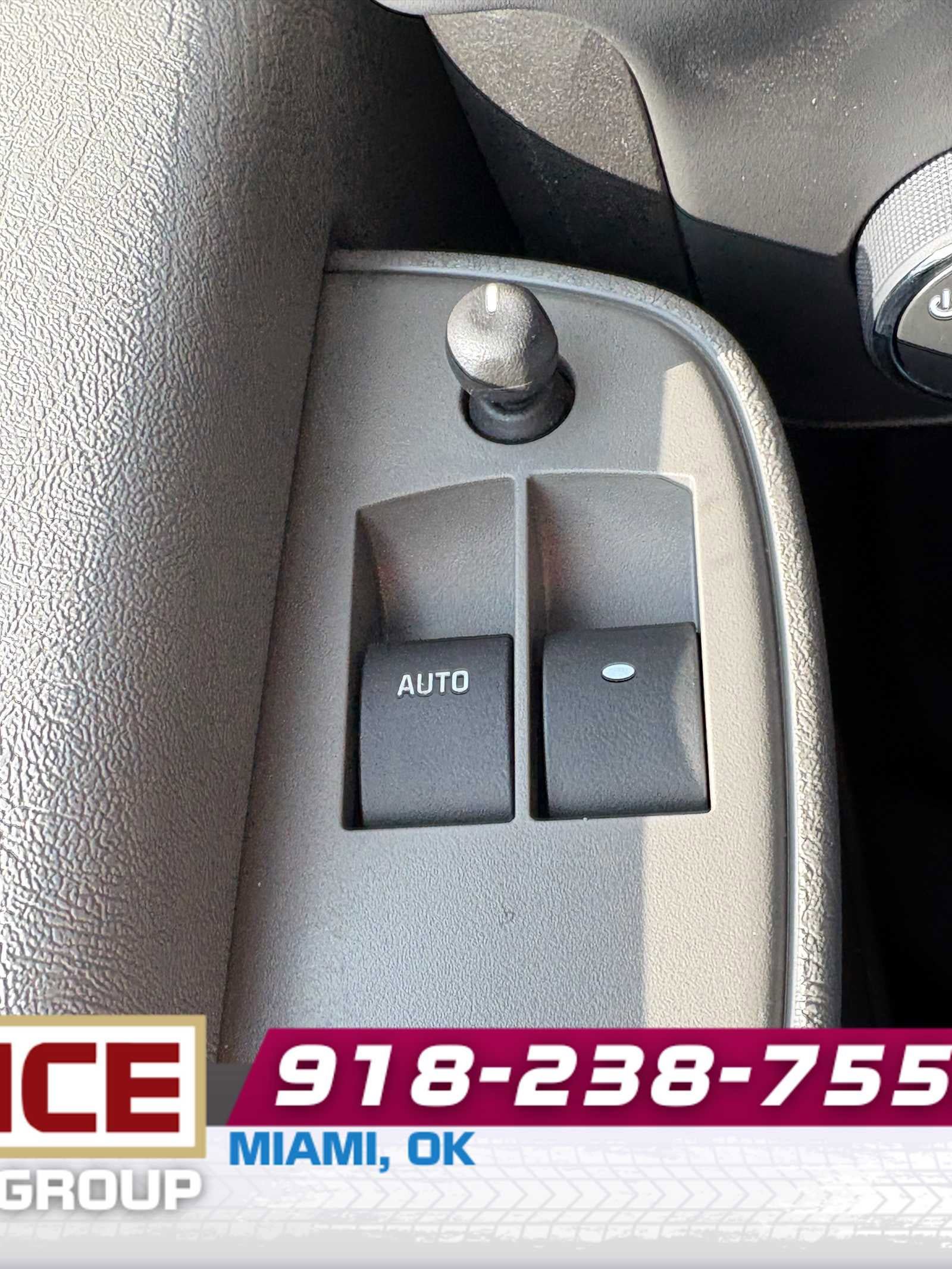 New 2025 GMC Savana 2500 w/ Driver Convenience Package RWD image 27