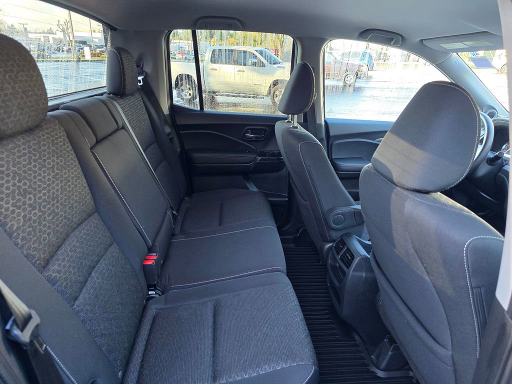 Certified 2023 Honda Ridgeline Sport image 7