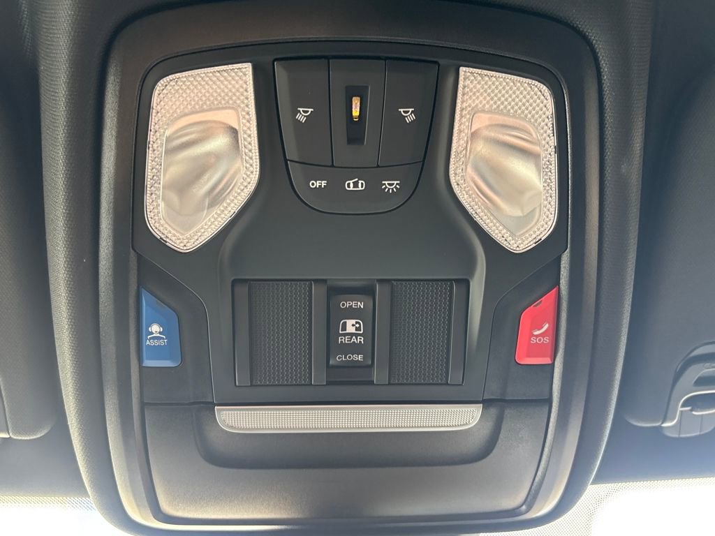 Used 2025 RAM 1500 Lone Star image 16