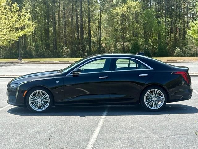 Used 2021 Cadillac CT4 Premium Luxury image 3