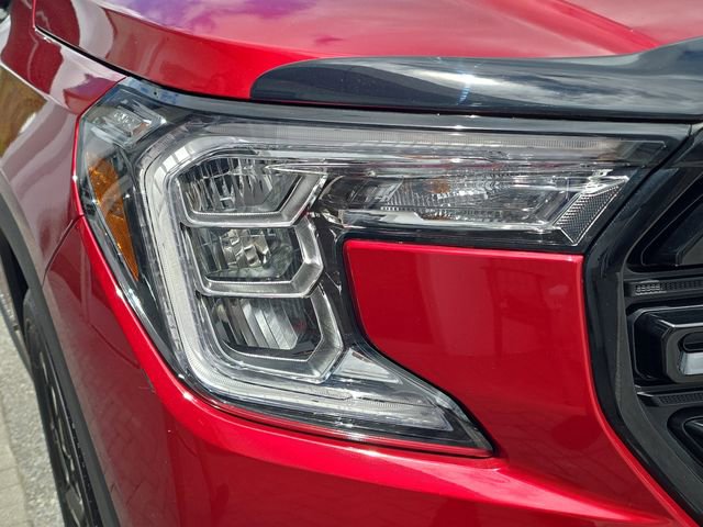 Certified 2024 GMC Terrain SLE w/ Driver Convenience Package image 10