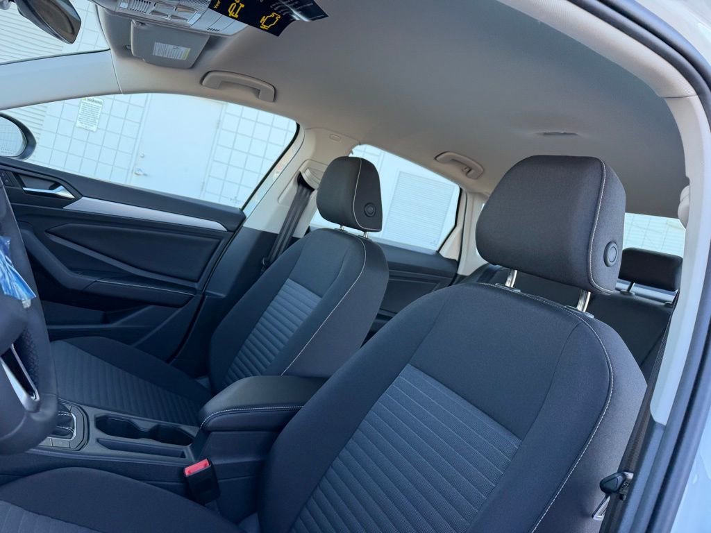 New 2026 Volkswagen Jetta S FWD image 15