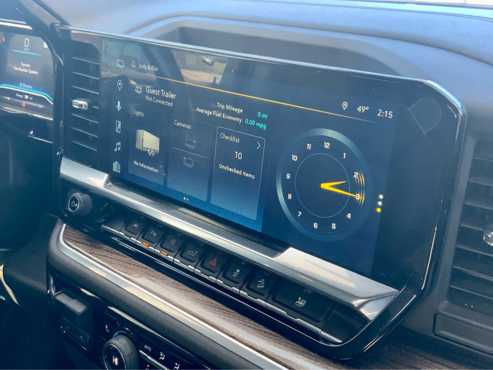 Used 2022 Chevrolet Silverado 1500 LT Trail Boss w/ LT Trail Boss Premium Package image 48