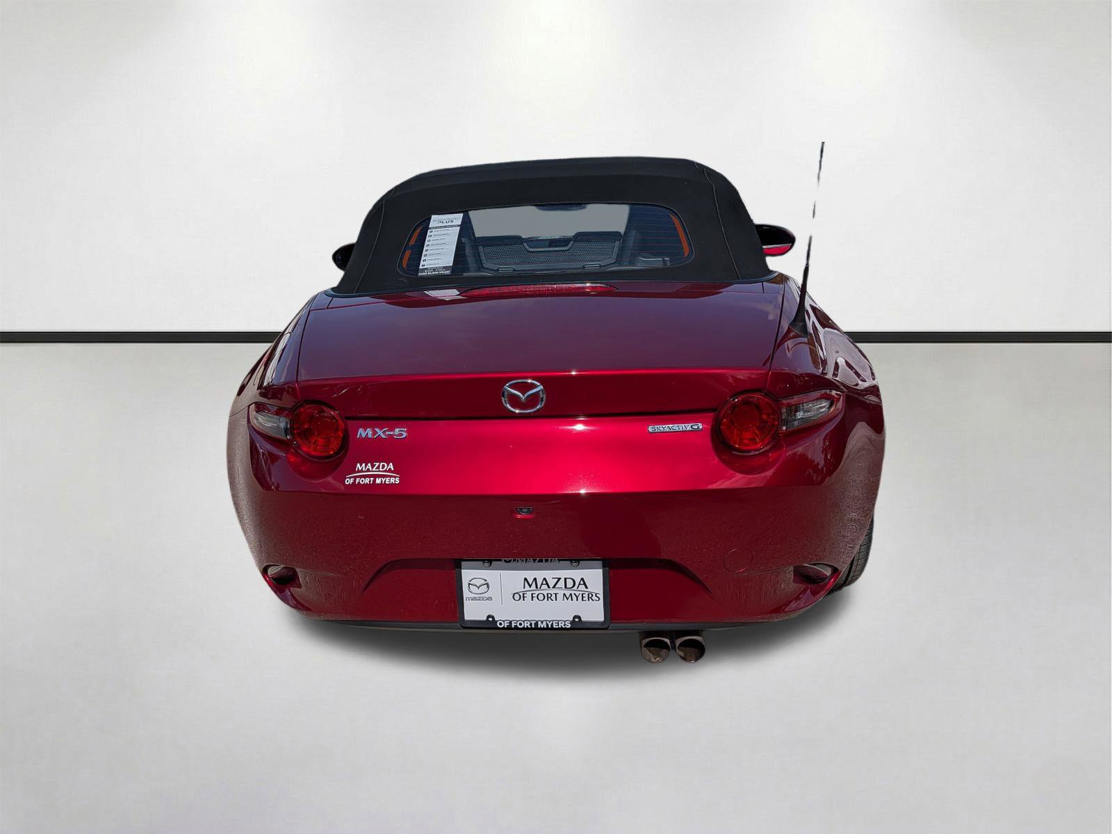 Used 2021 MAZDA MX-5 Miata Sport RWD image 5