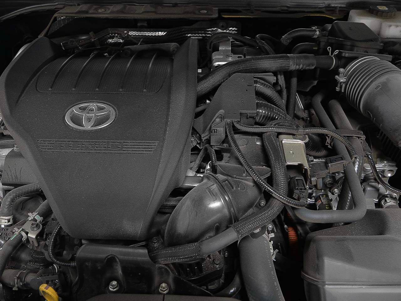 Used 2024 Toyota Crown Platinum AWD/4WD image 18