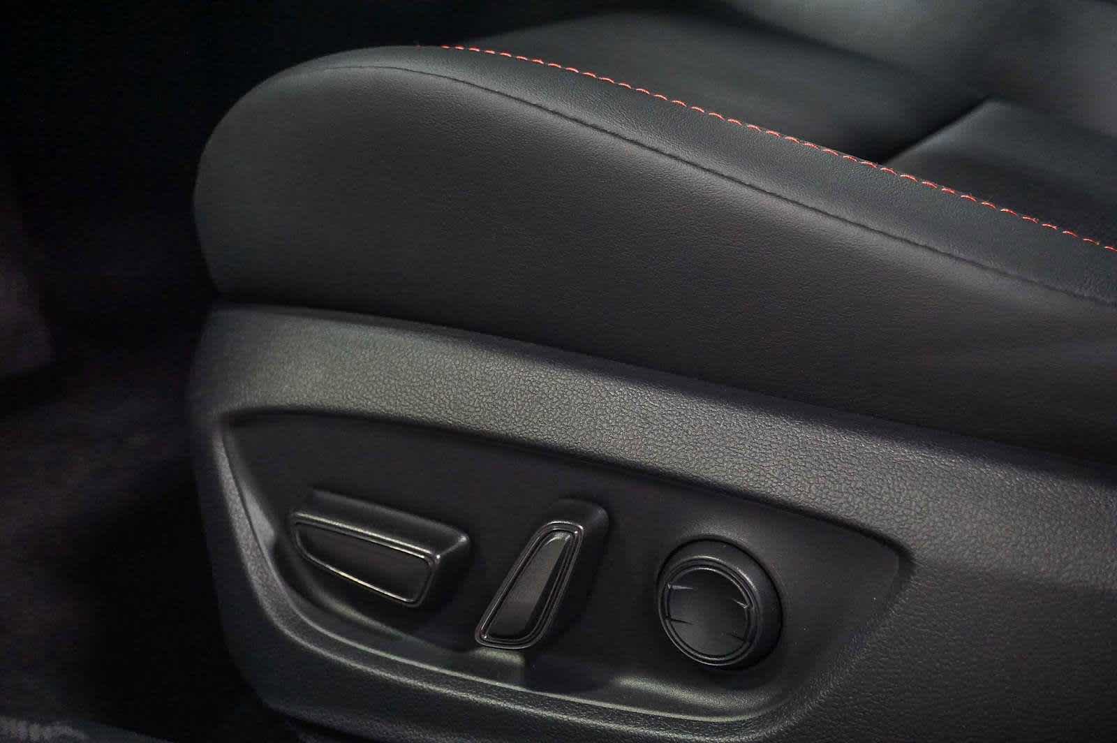 New 2026 Toyota Prius Plug-In Hybrid FWD image 23