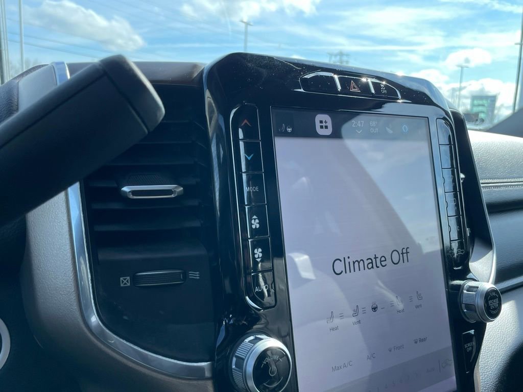 Used 2024 RAM 2500 Laramie image 17