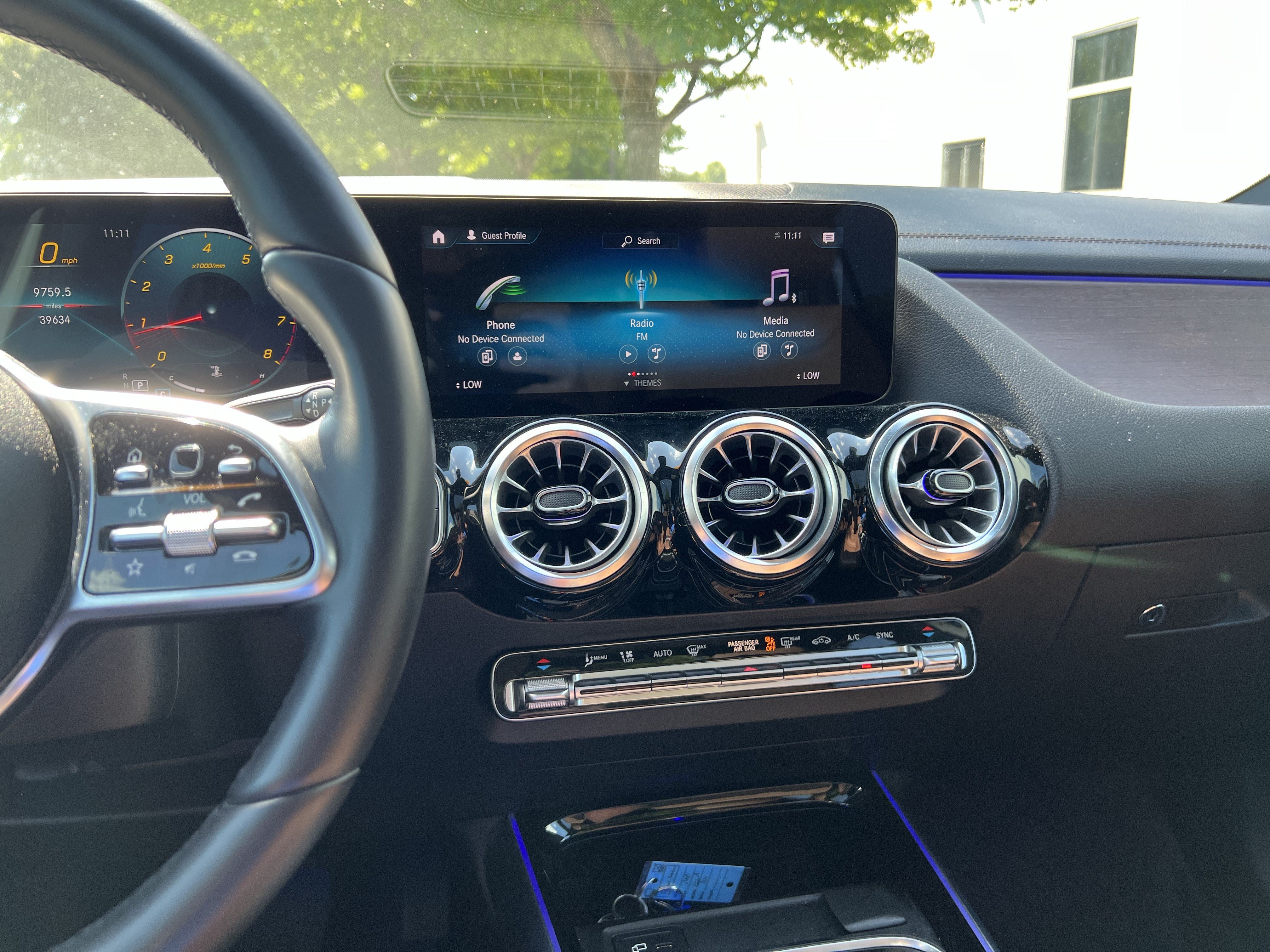 Certified 2022 Mercedes-Benz GLA 250 4MATIC image 32