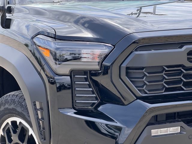 New 2026 Toyota Tacoma TRD Off-Road AWD/4WD image 3