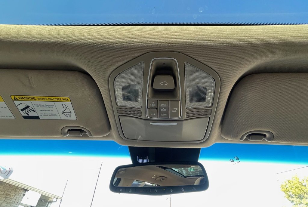 Used 2019 Hyundai Santa Fe XL image 29