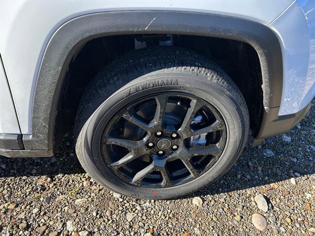 New 2026 Jeep Compass Latitude image 24