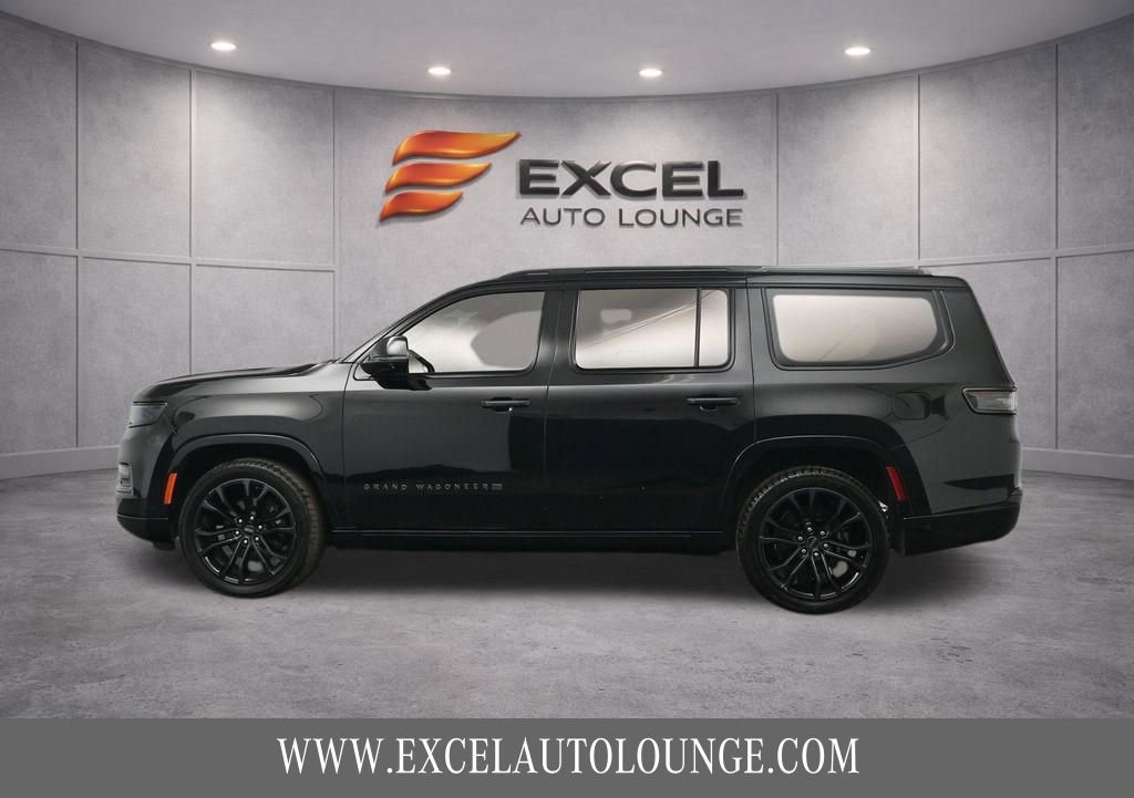 Used 2022 Jeep Grand Wagoneer Series II AWD/4WD image 3