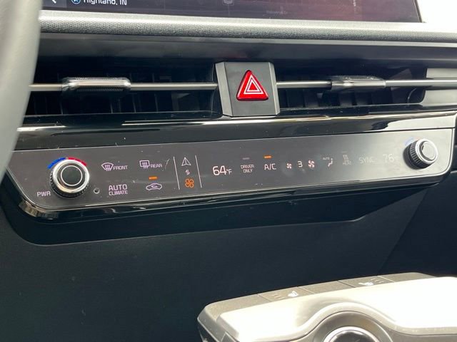 Certified 2024 Kia EV6 Light RWD image 25