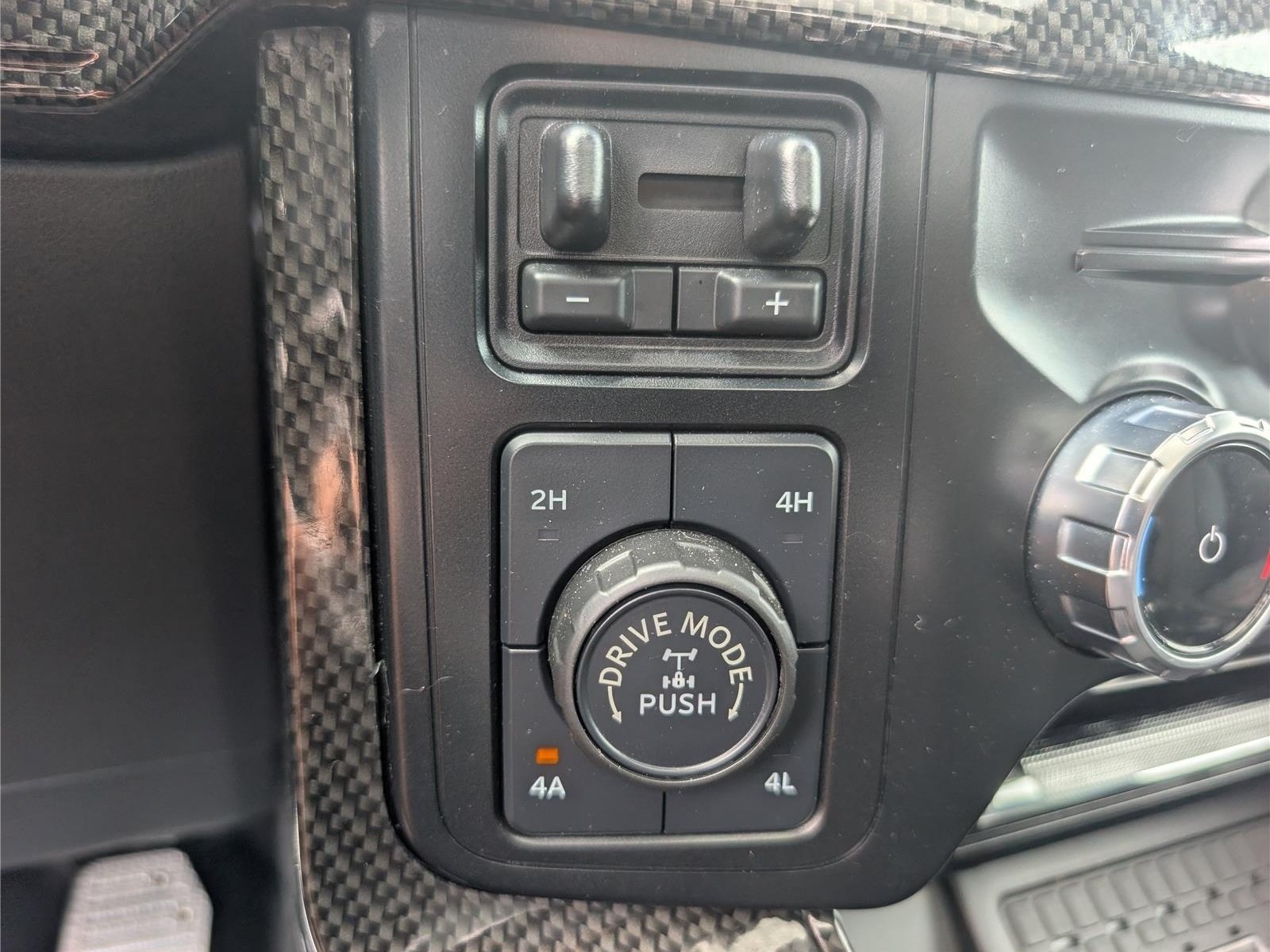 Used 2023 Ford F150 Lariat w/ Equipment Group 502A High AWD/4WD image 25