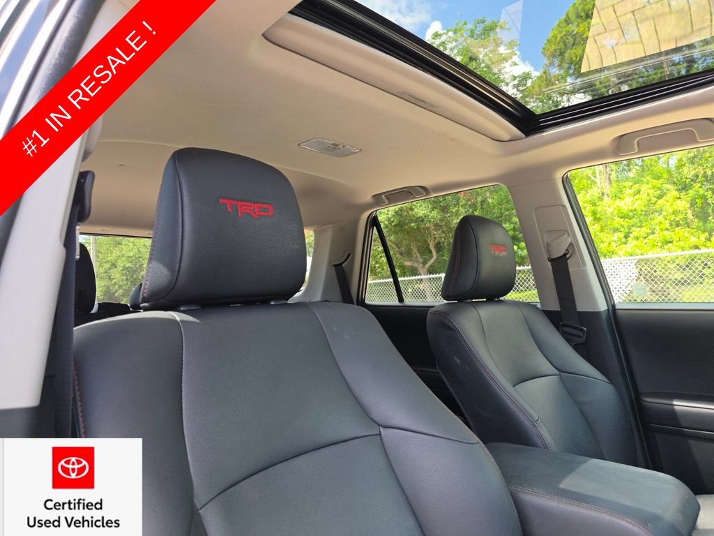 Certified 2024 Toyota 4Runner TRD Off-Road Premium w/ Moonroof Package AWD/4WD image 15