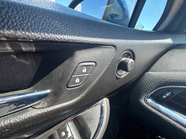Used 2019 Chevrolet Cruze LT FWD image 33