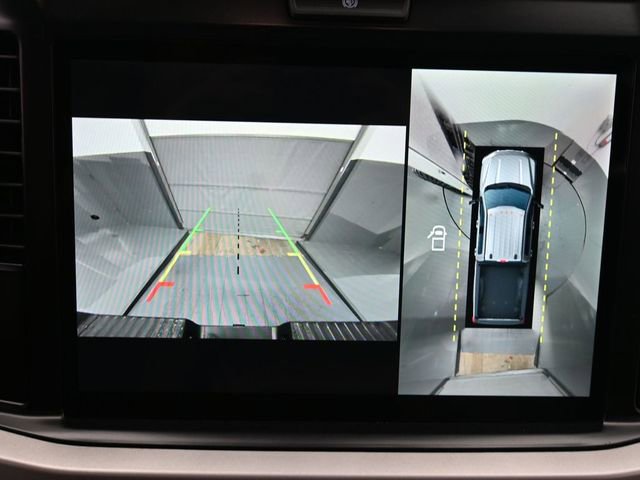 New 2025 Ford F250 XLT w/ Black Appearance Package image 21