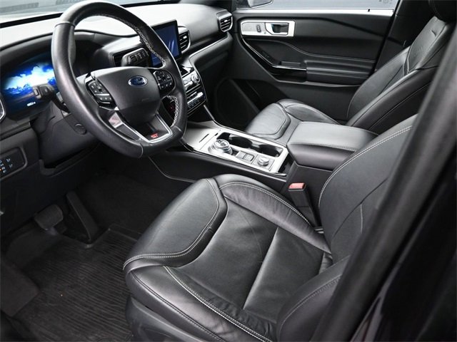 Used 2022 Ford Explorer ST w/ Equipment Group 401A image 9
