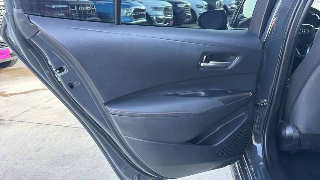 Used 2025 Toyota Corolla SE FWD image 23
