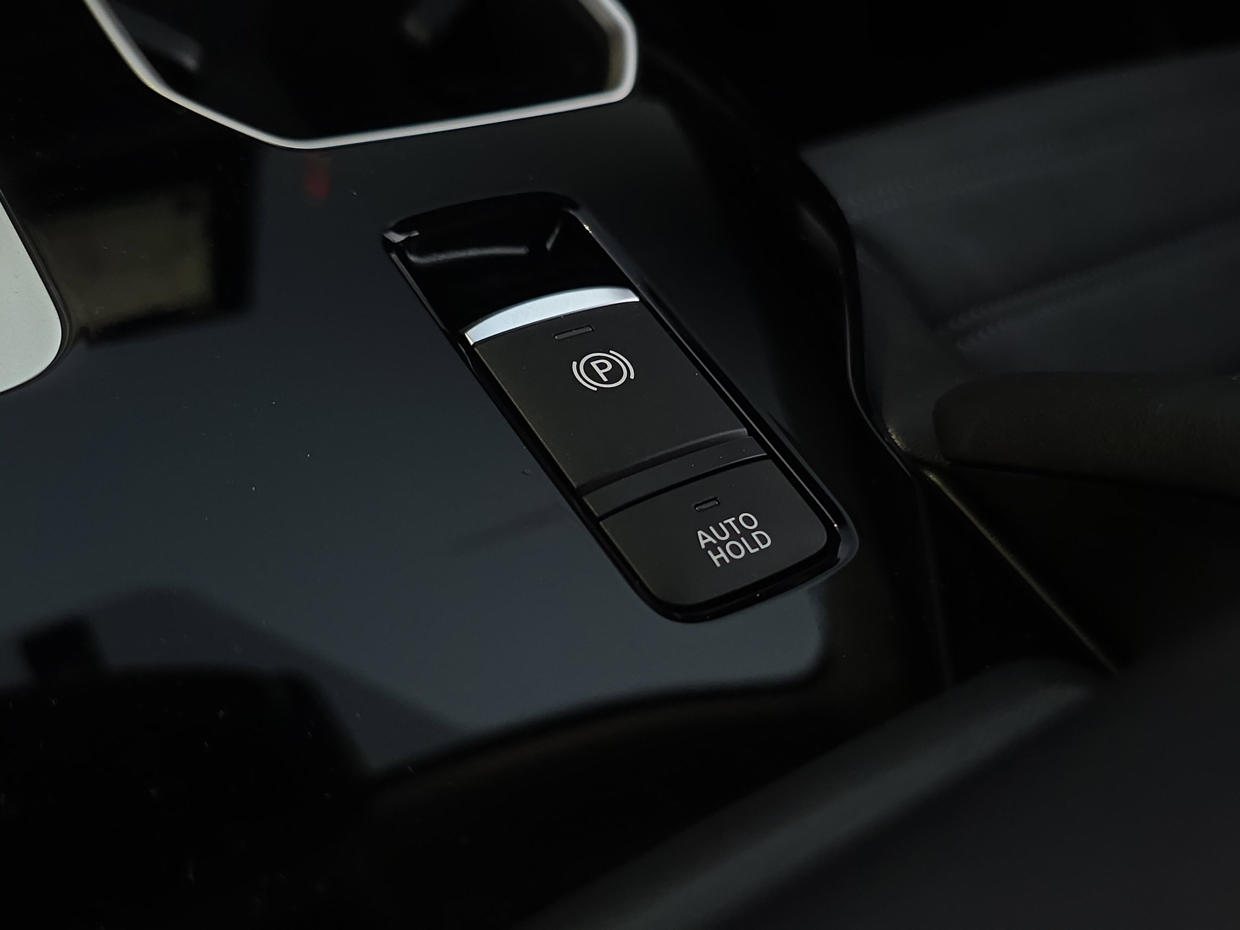 New 2025 Mitsubishi Outlander SE image 20