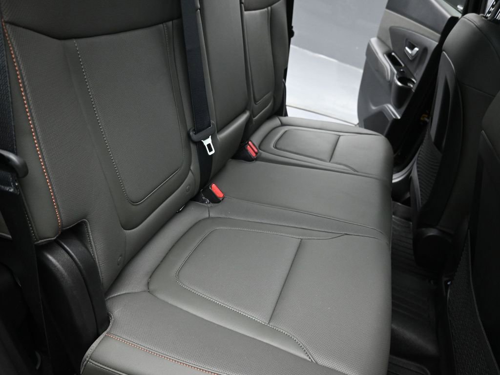 Used 2025 Hyundai Santa Cruz Limited image 25