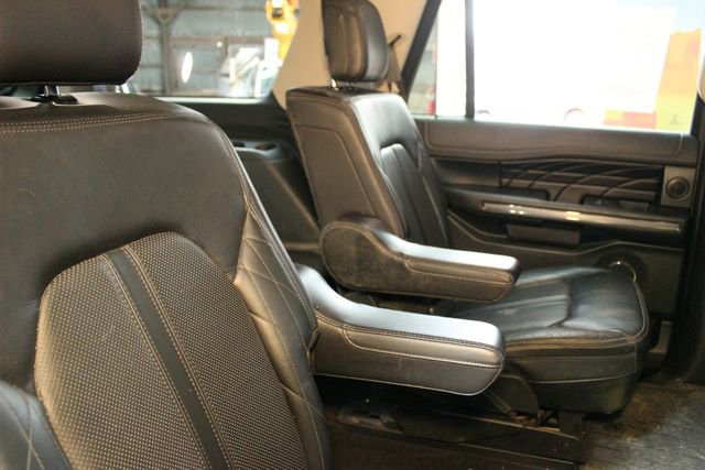 Used 2019 Ford Expedition Platinum image 14
