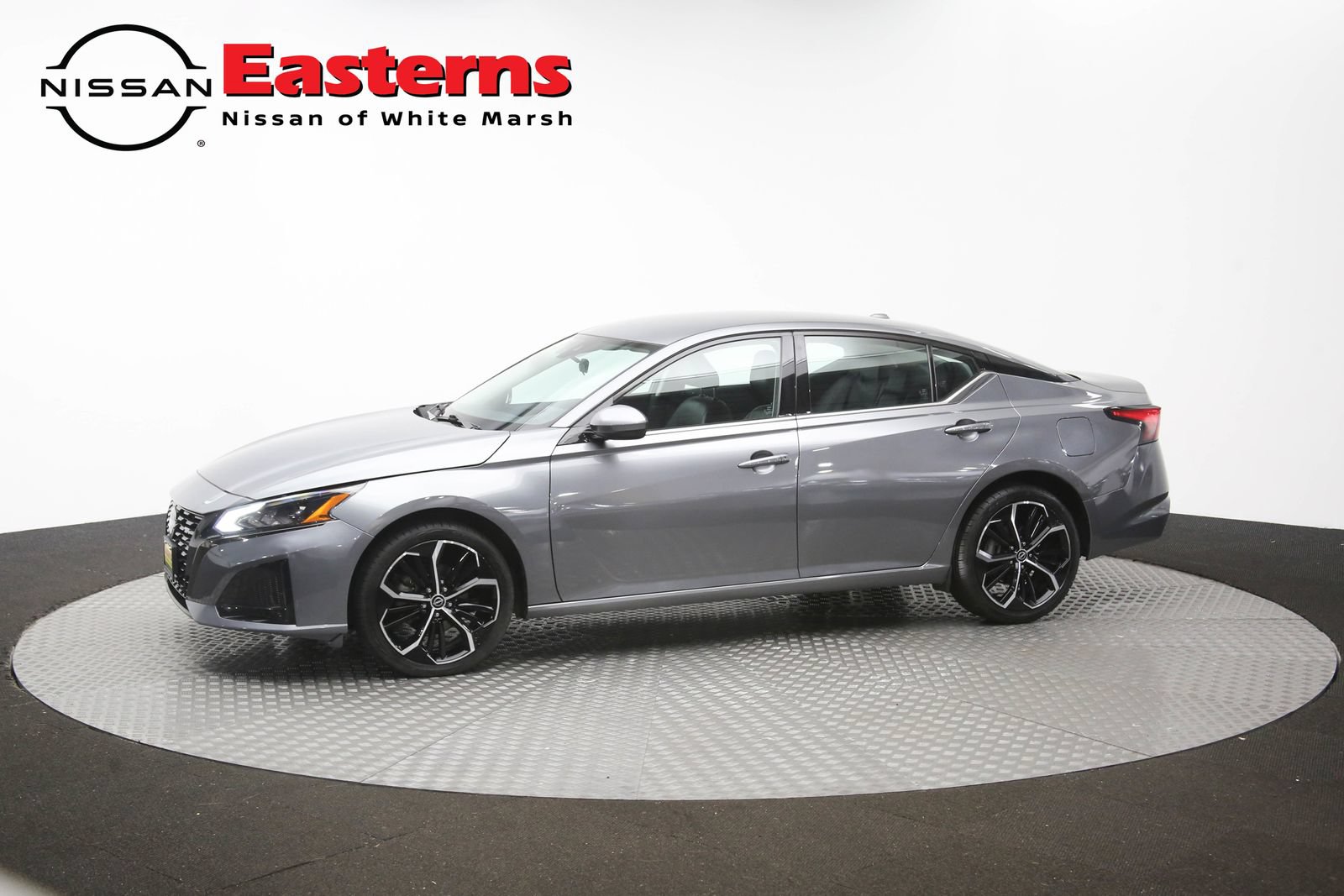 Used 2023 Nissan Altima 2.5 SR AWD/4WD image 57