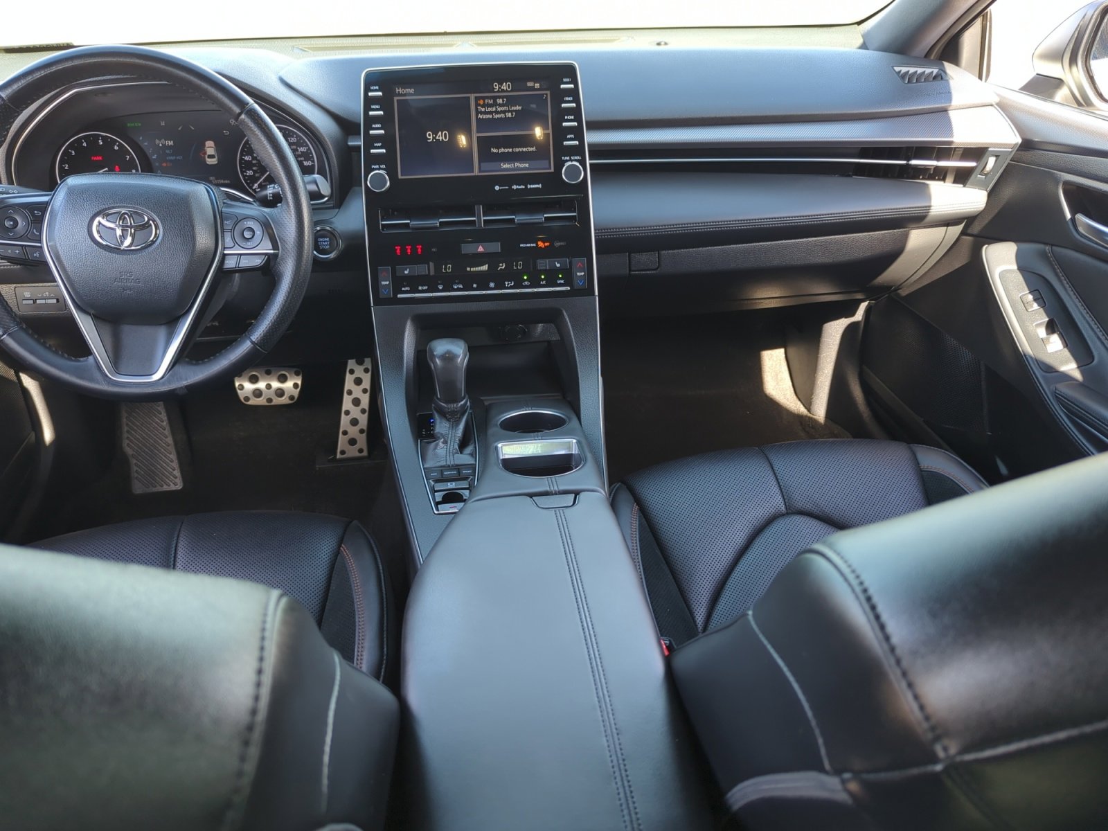 Used 2021 Toyota Avalon XSE image 19