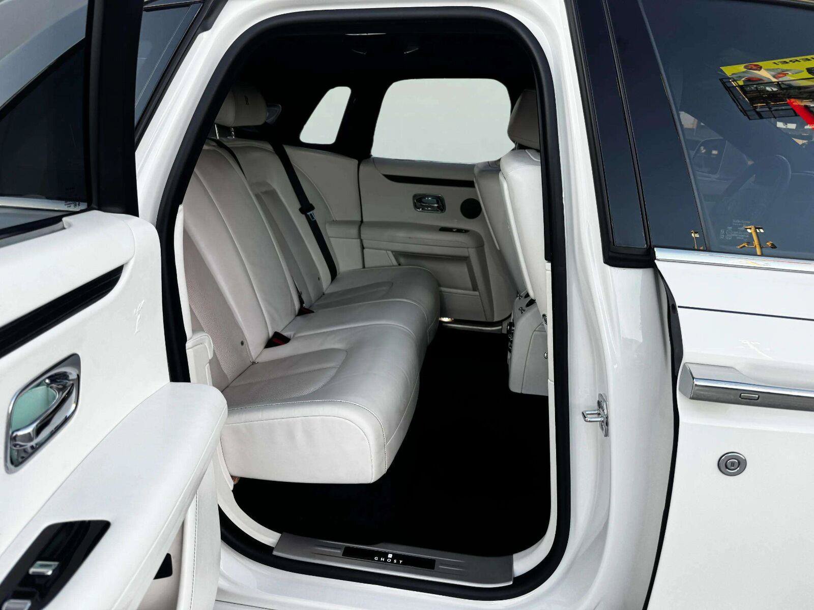 Used 2021 Rolls-Royce Ghost AWD/4WD image 41